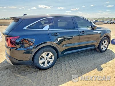Trzecie zdjęcie samochodu z tyłu: 2024 KIA SORENTO LX VIN:5XYRG4JC6RG300376 - miniatura
