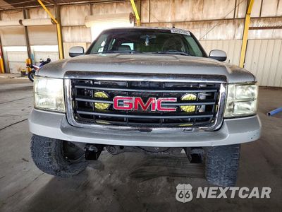 Piąte zdjęcie samochodu w środku: 2009 GMC SIERRA C1500 HYBRID VIN:2GTFC135X91131923 - miniatura