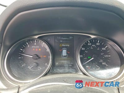 Zdjęcie 9 z 13 samochodu: 2015 NISSAN ROGUE SV VIN:5N1AT2MT8FC869363 - miniatura