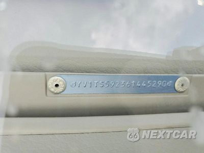 Zdjęcie 13 z 13 samochodu: 2006 VOLVO S80 2.5T VIN:YV1TS592361445290 - miniatura