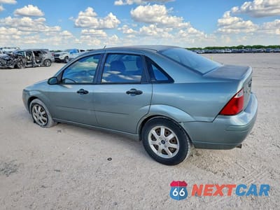 Drugie zdjęcie samochodu z przodu: 2005 FORD FOCUS ZX4 VIN:1FAFP34NX5W272448 - miniatura