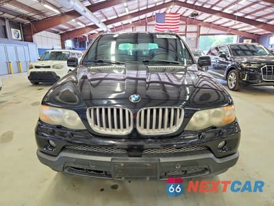 Piąte zdjęcie samochodu w środku: 2005 BMW X5 4.4I VIN:5UXFB535X5LV18839 - miniatura