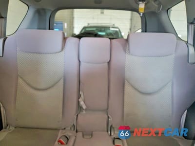 Zdjęcie 10 z 13 samochodu: 2008 TOYOTA RAV4 BASE VIN:JTMBK33V886048334 - miniatura