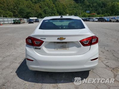 Zdjęcie 6 z 12 samochodu: 2018 CHEVROLET CRUZE LS VIN:1G1BC5SMXJ7177833 - miniatura