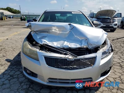 Piąte zdjęcie samochodu w środku: 2012 CHEVROLET CRUZE LS VIN:1G1PC5SH0C7202587 - miniatura