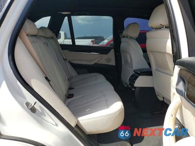 Zdjęcie 11 z 13 samochodu: 2015 BMW X5 XDRIVE35I VIN:5UXKR0C5XF0P03666 - miniatura