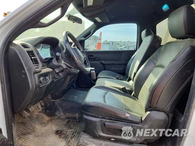 Zdjęcie 7 z 12 samochodu: 2022 RAM 3500 VIN:3C7WRSAJ0NG279815 - miniatura