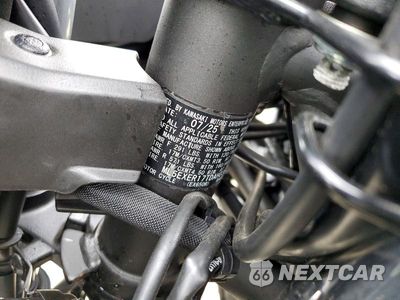 Zdjęcie 9 z 9 samochodu: 2026 KAWASAKI EX650 R VIN:ML5EXER17TDAH0367 - miniatura