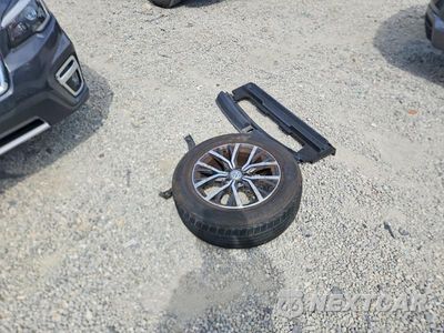 Zdjęcie 13 z 14 samochodu: 2018 VOLKSWAGEN TIGUAN SE VIN:3VV3B7AX4JM207244 - miniatura