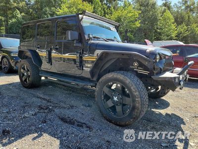 Czwarte zdjęcie samochodu z boku: 2013 JEEP WRANGLER UNLIMITED SAHARA VIN:1C4BJWEG2DL508778 - miniatura