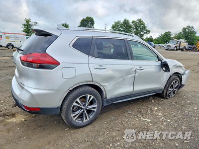 Trzecie zdjęcie samochodu z tyłu: 2019 NISSAN ROGUE SV VIN:JN8AT2MV0KW384010 - miniatura