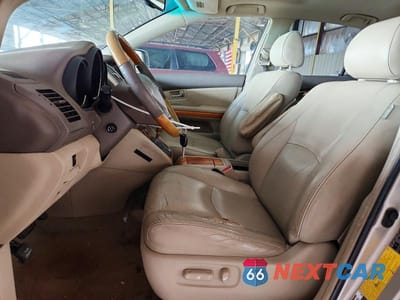 Zdjęcie 7 z 13 samochodu: 2008 LEXUS RX 350 VIN:2T2HK31U48C058187 - miniatura