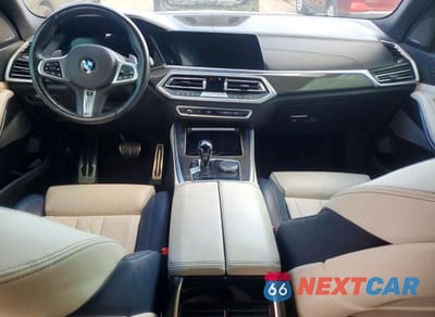 Zdjęcie 8 z 13 samochodu: 2022 BMW X5 M50I VIN:5UXJU4C05N9J99947 - miniatura