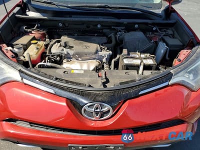 Zdjęcie 11 z 12 samochodu: 2016 TOYOTA RAV4 XLE VIN:2T3RFREV4GW441540 - miniatura