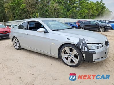 Czwarte zdjęcie samochodu z boku: 2007 BMW 335 I VIN:WBAWB73587PV82321 - miniatura