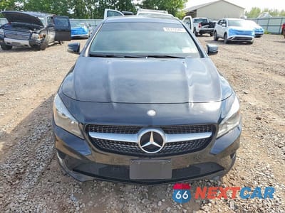 Piąte zdjęcie samochodu w środku: 2016 MERCEDES-BENZ CLA 250 4MATIC VIN:WDDSJ4GBXGN331479 - miniatura