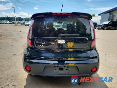 Zdjęcie 6 z 12 samochodu: 2019 KIA SOUL BASE VIN:KNDJN2A2XK7629874 - miniatura