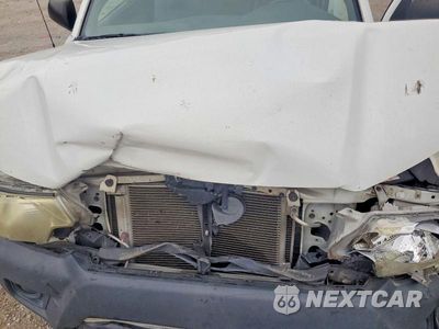 Zdjęcie 11 z 12 samochodu: 2014 TOYOTA TACOMA BASE VIN:5TFNX4CNXEX038091 - miniatura