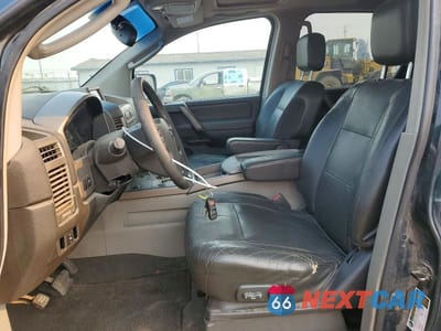 Zdjęcie 7 z 13 samochodu: 2004 NISSAN ARMADA SE VIN:5N1AA08B04N733029 - miniatura