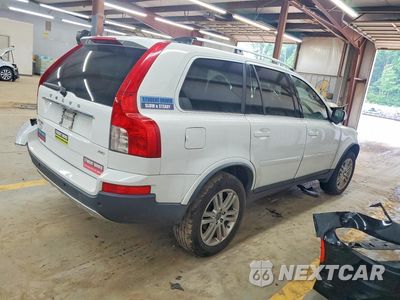 Trzecie zdjęcie samochodu z tyłu: 2011 VOLVO XC90 3.2 VIN:YV4952CZ6B1586874 - miniatura