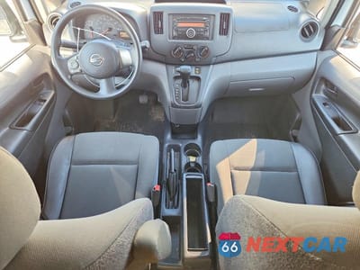 Zdjęcie 8 z 13 samochodu: 2016 NISSAN NV200 S DELIVERY VAN VIN:3N6CM0KN2GK697343 - miniatura