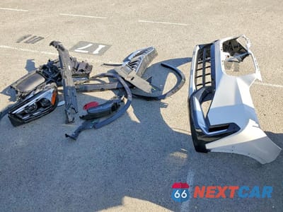 Zdjęcie 13 z 14 samochodu: 2025 BMW X1 XDRIVE28I VIN:WBX73EF03S5314227 - miniatura