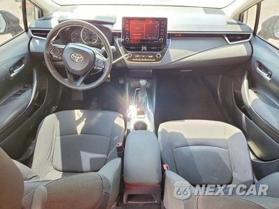 Zdjęcie 8 z 12 samochodu: 2021 TOYOTA COROLLA LE VIN:JTDEPMAEXMJ180333 - miniatura