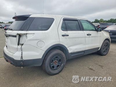 Trzecie zdjęcie samochodu z tyłu: 2017 FORD EXPLORER POLICE INTERCEPTOR VIN:1FM5K8AR8HGD58215 - miniatura