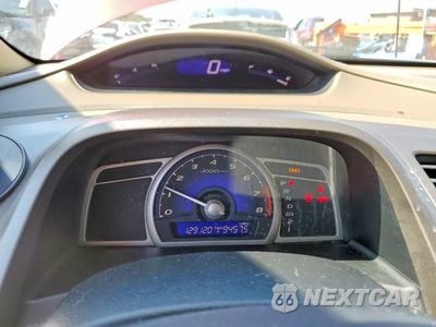 Zdjęcie 9 z 12 samochodu: 2008 HONDA CIVIC LX VIN:1HGFA16518L112124 - miniatura