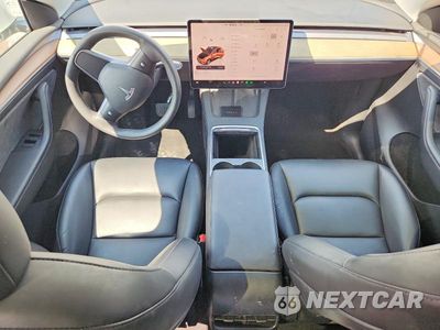 Zdjęcie 8 z 13 samochodu: 2023 TESLA MODEL Y VIN:7SAYGDEE1PA034969 - miniatura