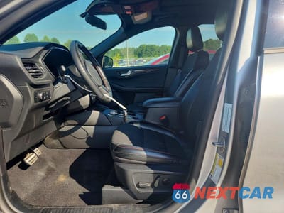 Zdjęcie 7 z 13 samochodu: 2024 FORD ESCAPE ST LINE VIN:1FMCU0MN8RUB03191 - miniatura