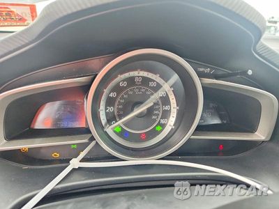 Zdjęcie 9 z 12 samochodu: 2014 MAZDA 3 GRAND TOURING VIN:JM1BM1M73E1214735 - miniatura