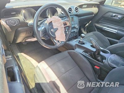 Zdjęcie 8 z 13 samochodu: 2016 FORD MUSTANG VIN:1FA6P8AM9G5310530 - miniatura
