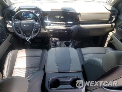 Zdjęcie 8 z 12 samochodu: 2025 CHEVROLET SILVERADO K1500 ZR2 VIN:3GCUKHE85SG162889 - miniatura