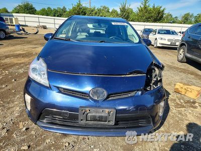 Piąte zdjęcie samochodu w środku: 2015 TOYOTA PRIUS FOUR VIN:JTDKN3DU3F0473084 - miniatura