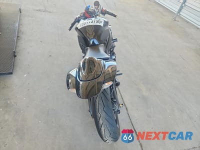 Czwarte zdjęcie samochodu z boku: 2006 SUZUKI GSX-R600 K6 VIN:JS1GN7DA062104877 - miniatura