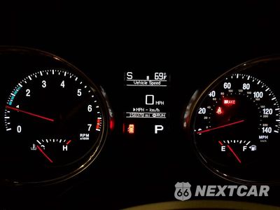 Zdjęcie 9 z 13 samochodu: 2012 JEEP GRAND CHEROKEE LIMITED VIN:1C4RJFBG5CC265906 - miniatura