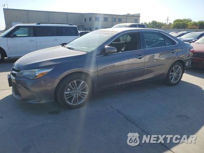 2015 TOYOTA CAMRY SE 4T1BF1FK4FU045672 - główne zdjęcie licytacji z USA - miniatura