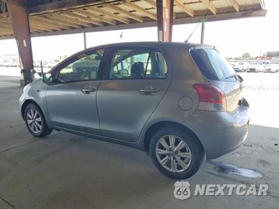 Drugie zdjęcie samochodu z przodu: 2011 TOYOTA YARIS BASE VIN:JTDKT4K33B5325620 - miniatura