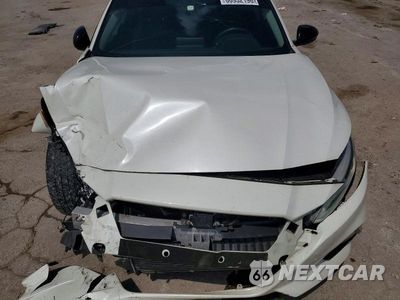 Zdjęcie 11 z 12 samochodu: 2019 NISSAN ALTIMA SR VIN:1N4AL4CV6KC224987 - miniatura
