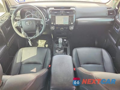 Zdjęcie 8 z 14 samochodu: 2021 TOYOTA 4RUNNER TRD OFF-ROAD PREMIUM VIN:JTERU5JR8M5939049 - miniatura
