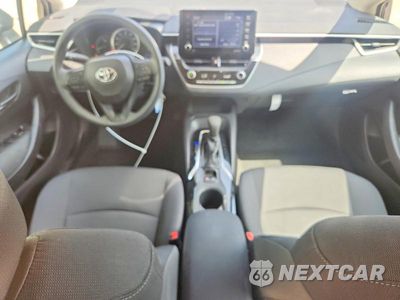 Zdjęcie 8 z 13 samochodu: 2022 TOYOTA COROLLA LE VIN:5YFEPMAE3NP329114 - miniatura
