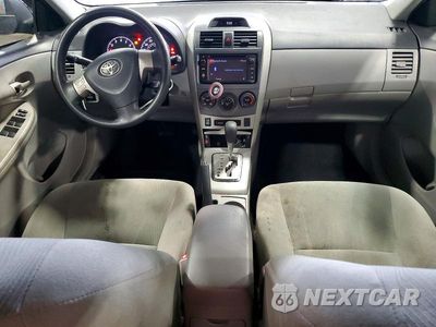 Zdjęcie 8 z 12 samochodu: 2013 TOYOTA COROLLA LE VIN:2T1BU4EE3DC088465 - miniatura