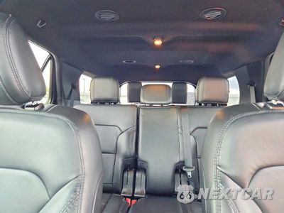 Zdjęcie 10 z 13 samochodu: 2018 FORD EXPLORER XLT VIN:1FM5K8D86JGA23169 - miniatura