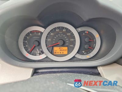 Zdjęcie 9 z 12 samochodu: 2012 TOYOTA RAV4 LIMITED VIN:2T3DF4DV1CW252238 - miniatura