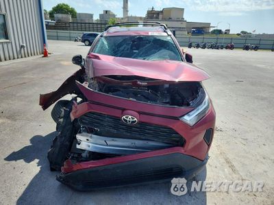 Piąte zdjęcie samochodu w środku: 2022 TOYOTA RAV4 XLE VIN:2T3W1RFV2NW230110 - miniatura