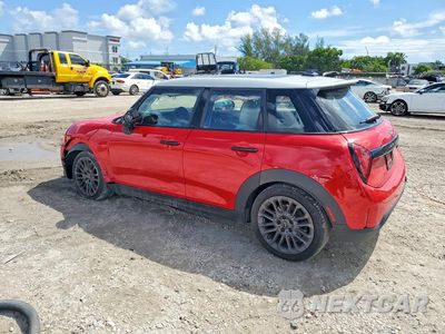 Drugie zdjęcie samochodu z przodu: 2025 MINI COOPER S VIN:WMW53GD01S2X52049 - miniatura