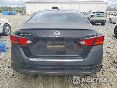 Zdjęcie 6 z 12 samochodu: 2019 NISSAN ALTIMA SR VIN:1N4BL4CV3KC181360 - miniatura