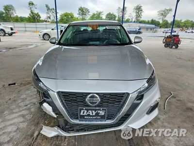 Piąte zdjęcie samochodu w środku: 2022 NISSAN ALTIMA S VIN:1N4BL4BV6NN388027 - miniatura