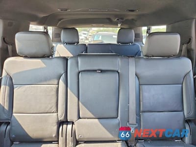 Zdjęcie 10 z 13 samochodu: 2021 CHEVROLET SUBURBAN C1500 LT VIN:1GNSCCKD3MR263898 - miniatura
